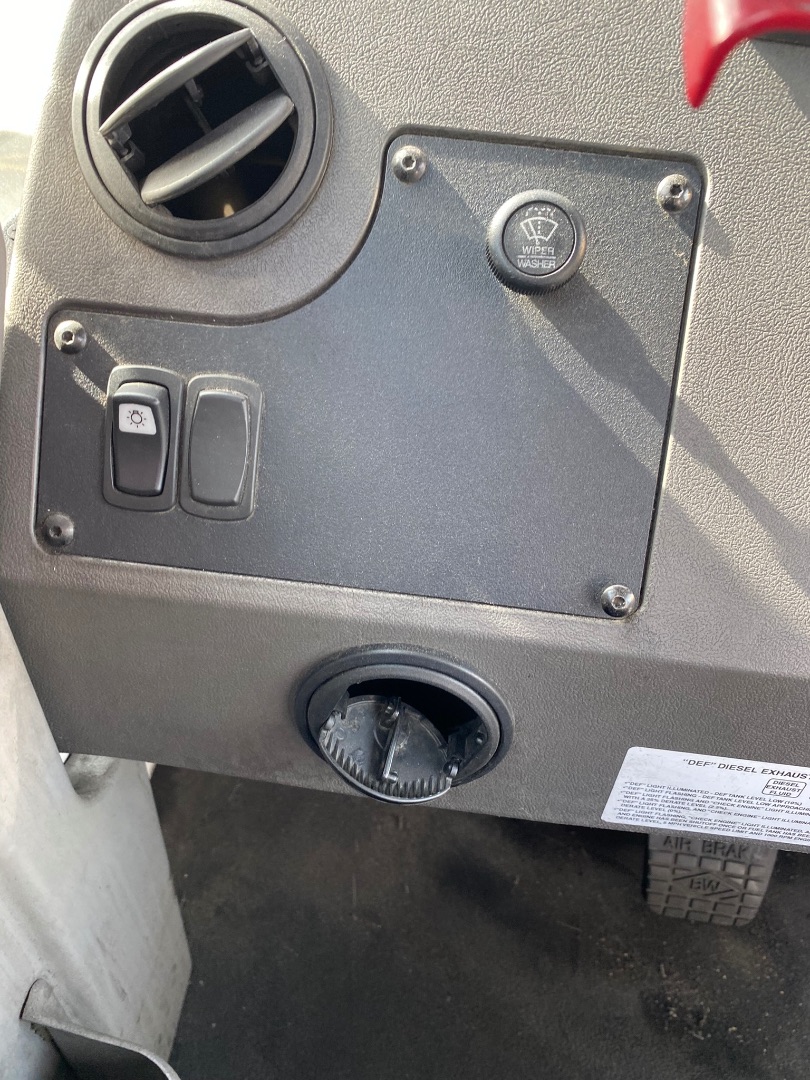 2021 OTTAWA T2 - Image 28